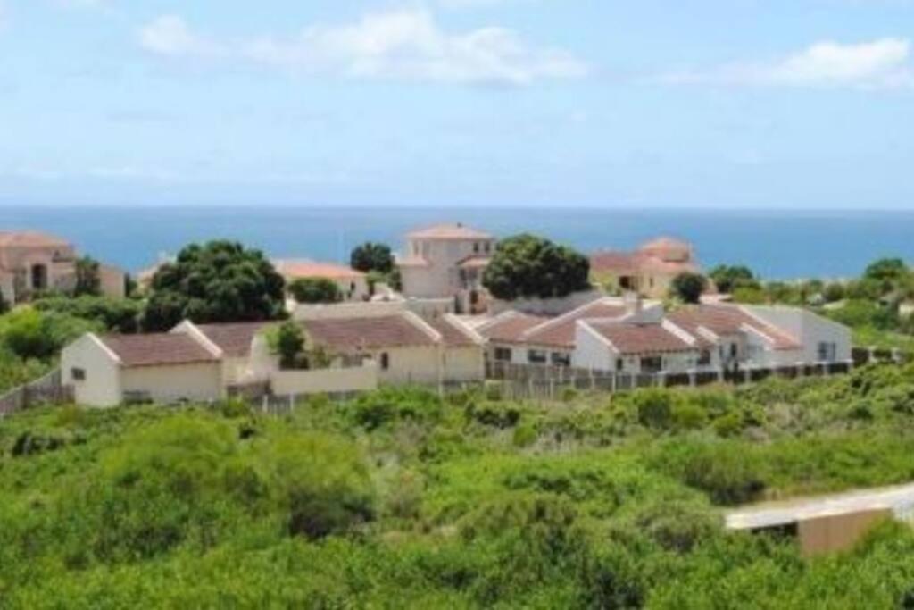 Santareme Seaviews * St Francis Bay