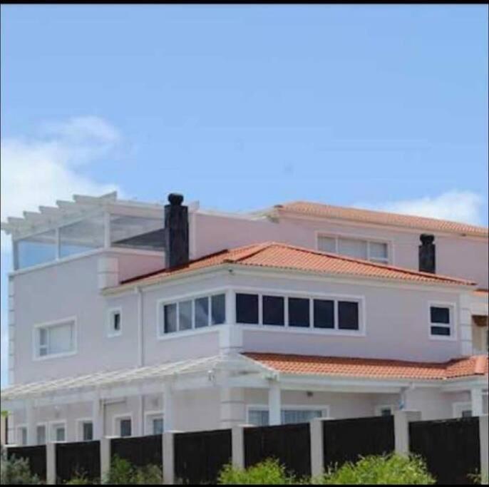 Santareme Seaviews